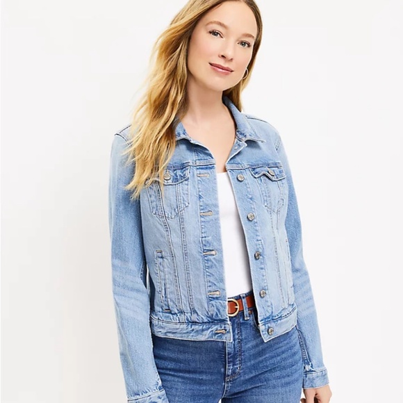 LOFT Jackets & Blazers - Loft Denim Trucker Jacket